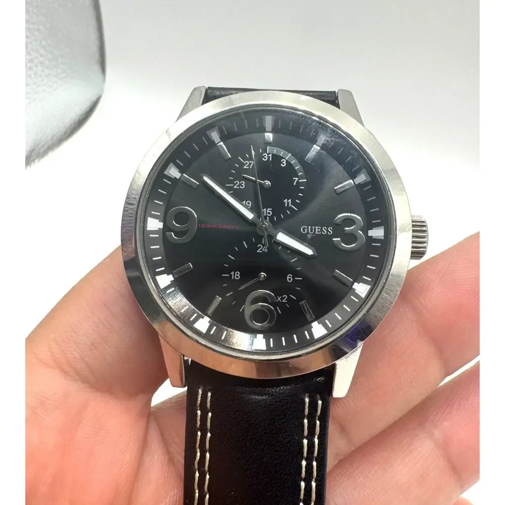 GUESS Men’s Chronograph Watch – Black Dial & Leather‎ Strap